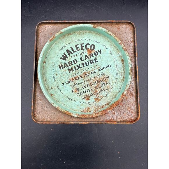 Vintage Waleeco Hard Candy Winter Scene Advertising Tin Can Box - D5 - Picture 2 of 9